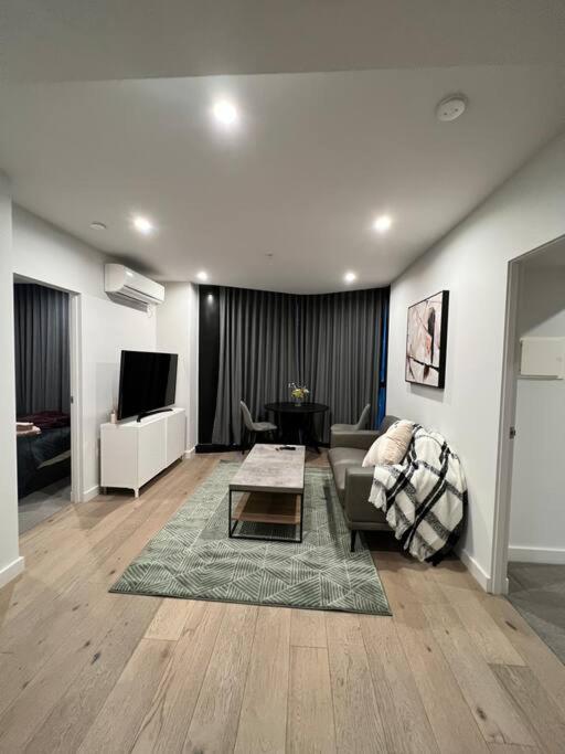 Comfy 2 Bed Apartment In The Heart Of Ville de Melbourne Extérieur photo